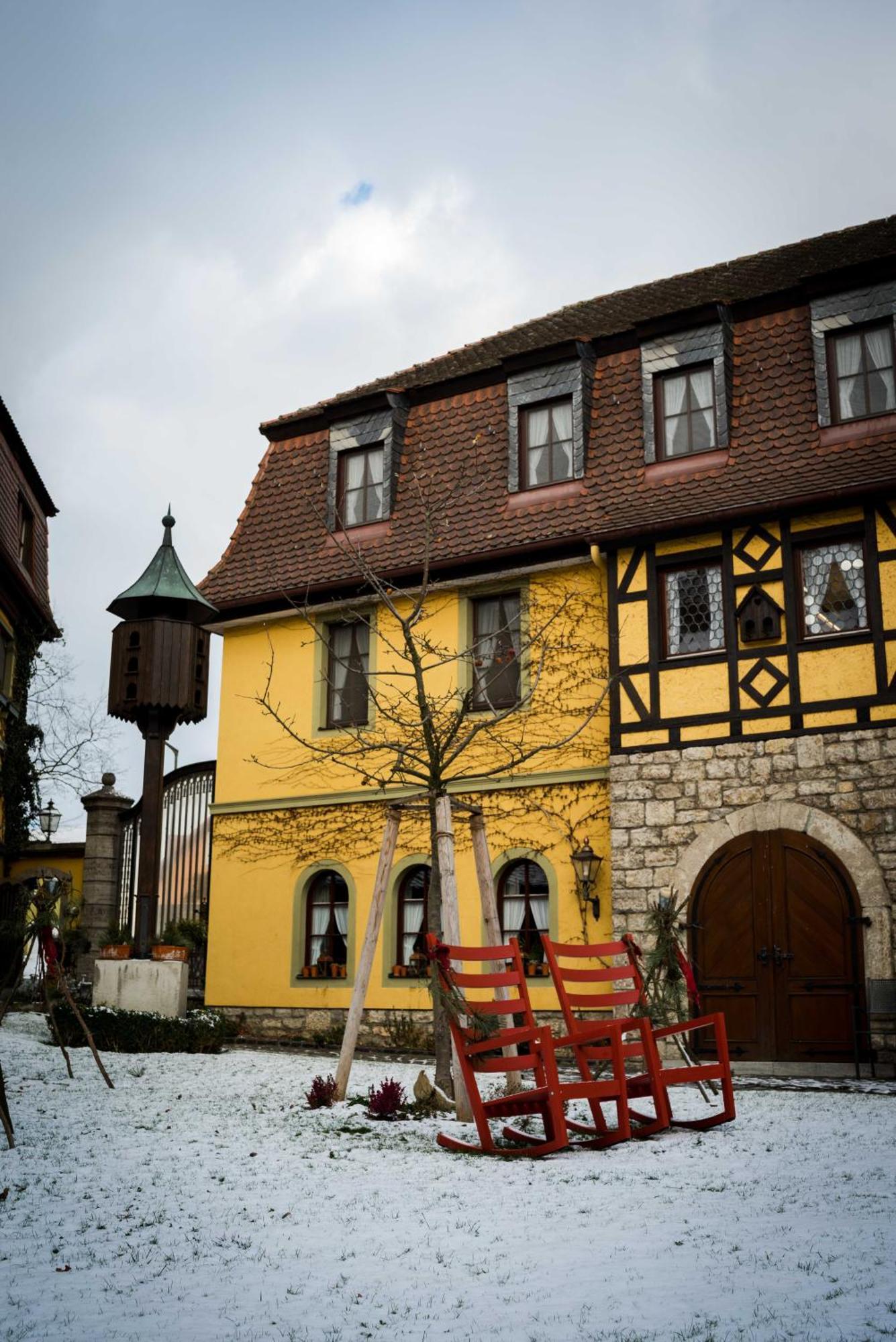 Hotel Leicht Biebelried Екстер'єр фото